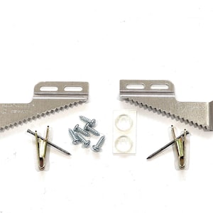 WallBuddies™, Wood Picture Frame Hanging System, Self Leveling, Smaller Sizes, 1 Set, 3 Sets, 5 Sets: Polyurethane Frame Bumpers Included.