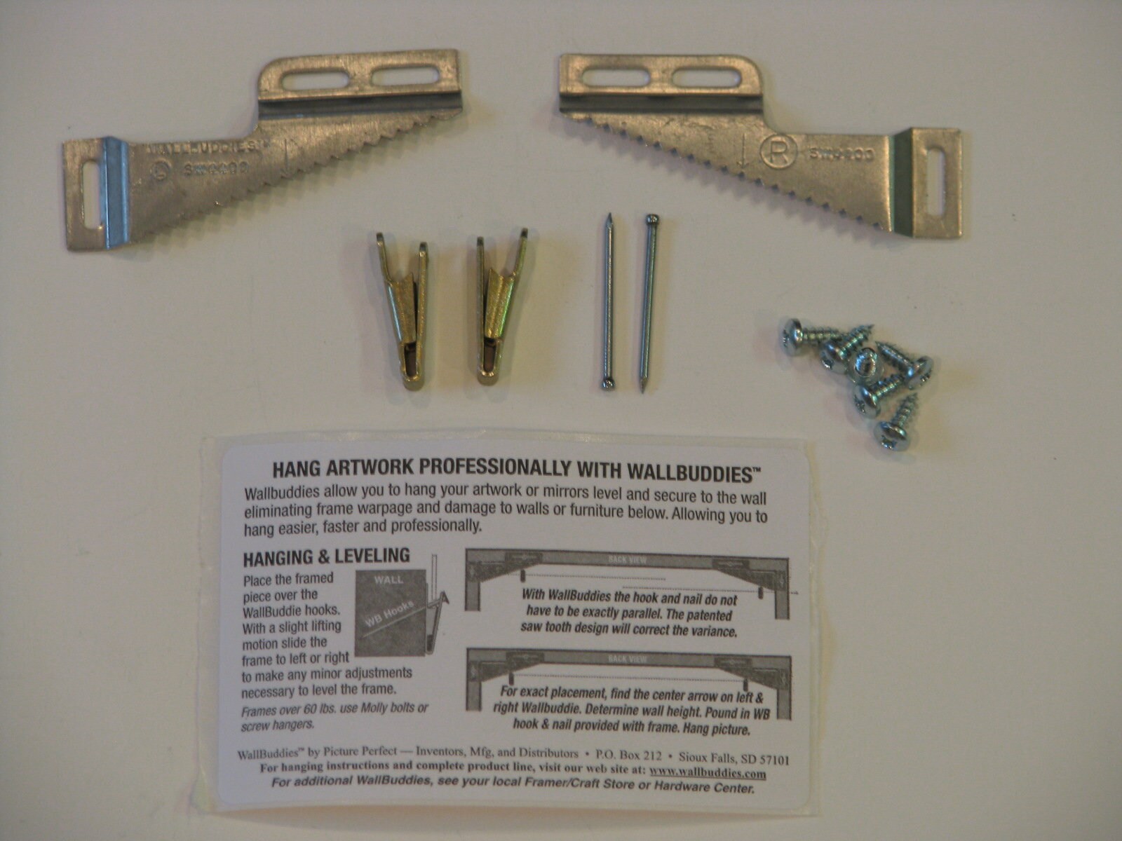 Wallbuddies™ Wall Buddies Wood Picture Frame Hanging System Etsy