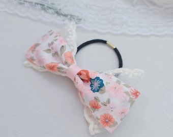 Lazo para el cabello de encaje floral hecho a mano, sujetador de coleta con estampado botánico