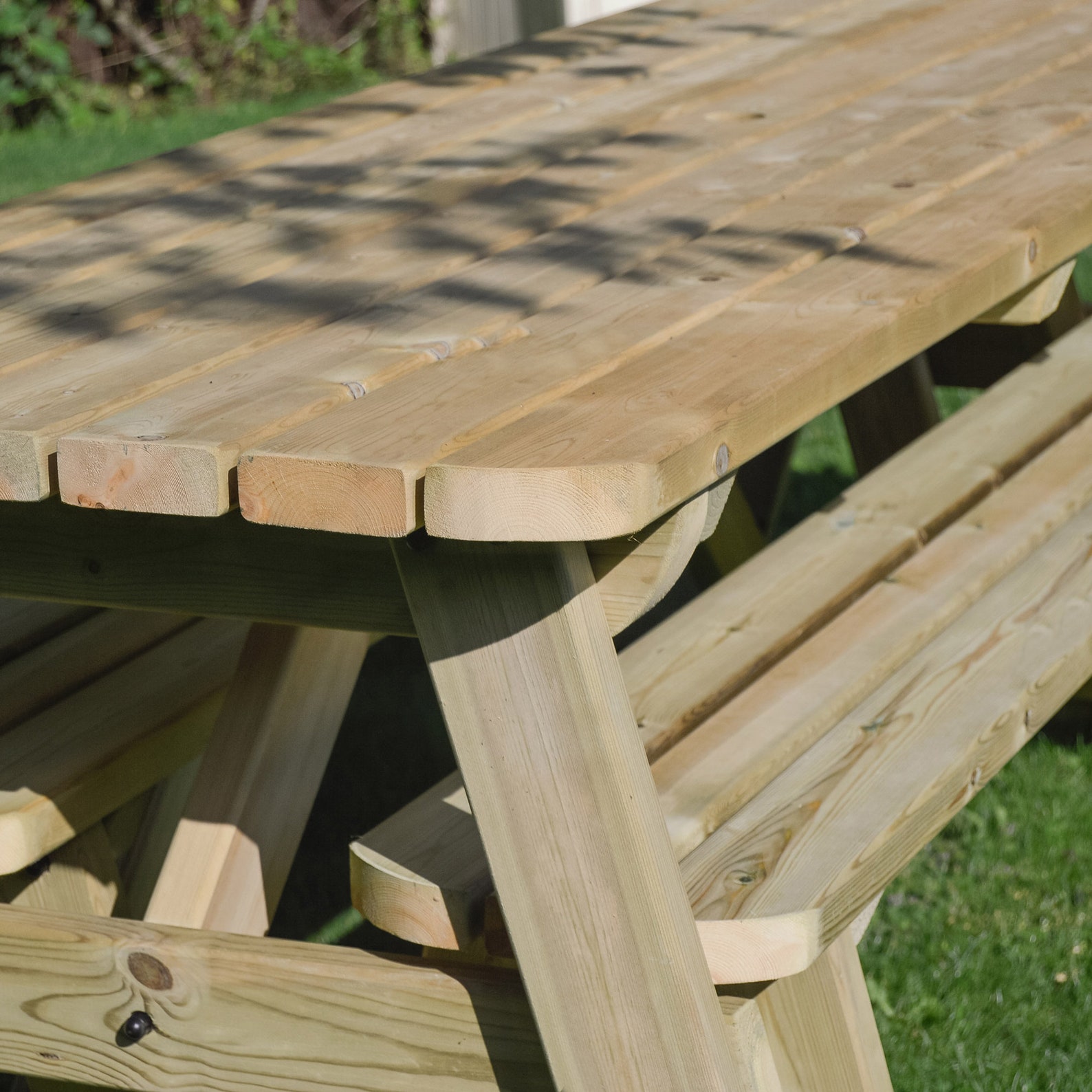 Oakham Rounded Picnic Table and Bench Set Etsy