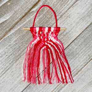 Mini Macrame Wall Hanging/Mini Macrame Decor/Mini Macrame/Macrame Wall Hanging/Mini Macrame Wall Decor