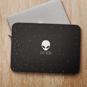 Alien Head Laptop Sleeve: Funny Protective Case for Macbook, HP, iPad image 1