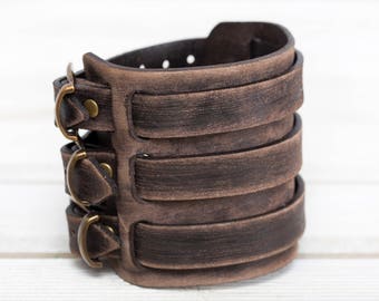 Vintage look worn brown bracelet, fitness bracelet, mens wide cuff bracelet, trucker bracelet, cuff bracelet men