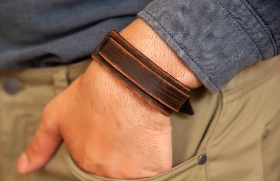 WORN BROWN BRACELET, Leather accessory for man, adjustable leather bracelet, mens leather bracelet, gift for men, mens jewelry bracelet