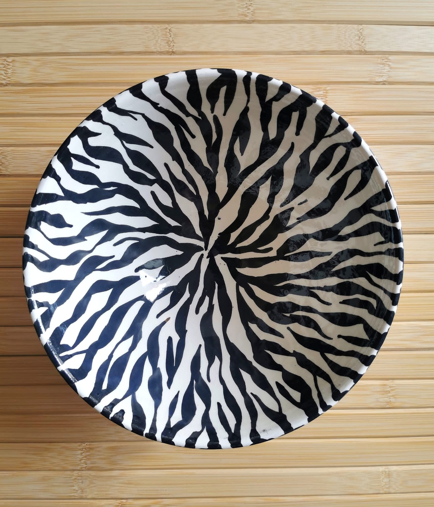 Saladier Capsule Black & White