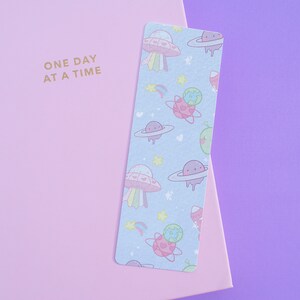 Pastel UFO Alien Bookmark ~ Double Sided Paper Bookmark ~ Cute Kawaii Space Alien Planner Book Mark ~ Cute Outer Space Stationery ~