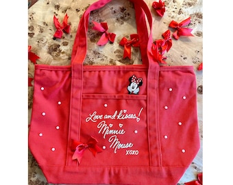 Minnie Mouse Disney Canvas Tote: Striped Beach Bag