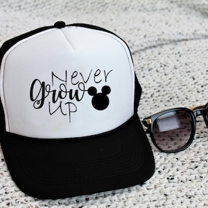 Disney Never Grow Up Trucker Hat Mickey Snapback Mesh Hat Women Men Ball Cap