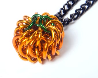 Pumpkin Pendant / Chainmail Necklace / Halloween Jewellery / Fall Jewelry / Autumn Fashion / Orange / Spooky Ornament / Vegetable (SIDE)
