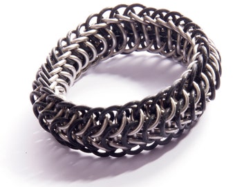 Stretchy Steel & Rubber Chainmail Bracelet / Male Metal Bracelet / Viking / Medieval / LARP / LRP / Heavy Metal / Dragonspine / Chainmaille