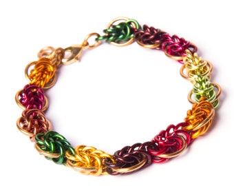 Autumn Chainmail Bracelet / Brass and AA / Fall Chainmaille / Leaf Colour / Seasonal Autumnal Jewellery / Holiday Fashion / Fallen Leaves