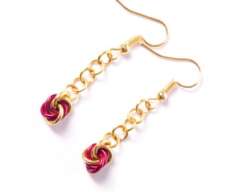 Gold Red Drop Earrings / Chainmail Earrings / Drop Earrings / Geek Earrings / Chainmaille Earrings / Wizard Earrings / Dragon Earrings