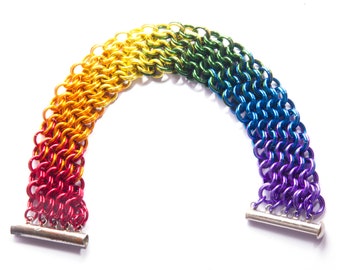 Rainbow Fade Chainmail Bracelet / Pride LGBT Bracelet / Rainbow Chainmail / Gay Pride Jewellery / Transition / Queer Jewelry / Chainmaille