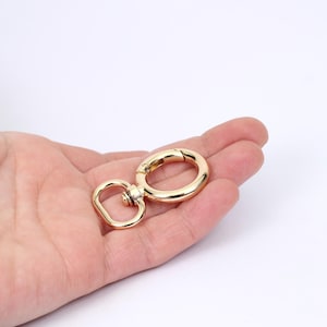 2/4 x Gold Plated Heavy Duty Bag Handle Clasps, Swivel Spring Gate Clasps, 46mm x 28mm, by Jewellery Making Supplies London (JMSLondonCo)