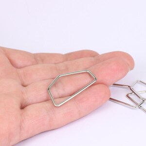 4/8/16 x Polygon Closed Connectors / Open Bezel Frames, 31mm x 21mm Silver Plated Links, by Jewellery Making Supplies London ( JMSLondonCo )
