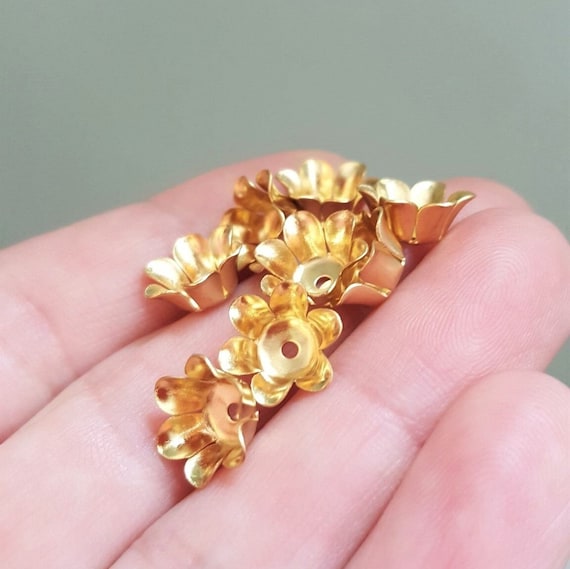20 40 80 x Raw Brass Flower Shaped Embellishments Metal Flower Centres by JMSLondonCo Jewellery Making Supplies London