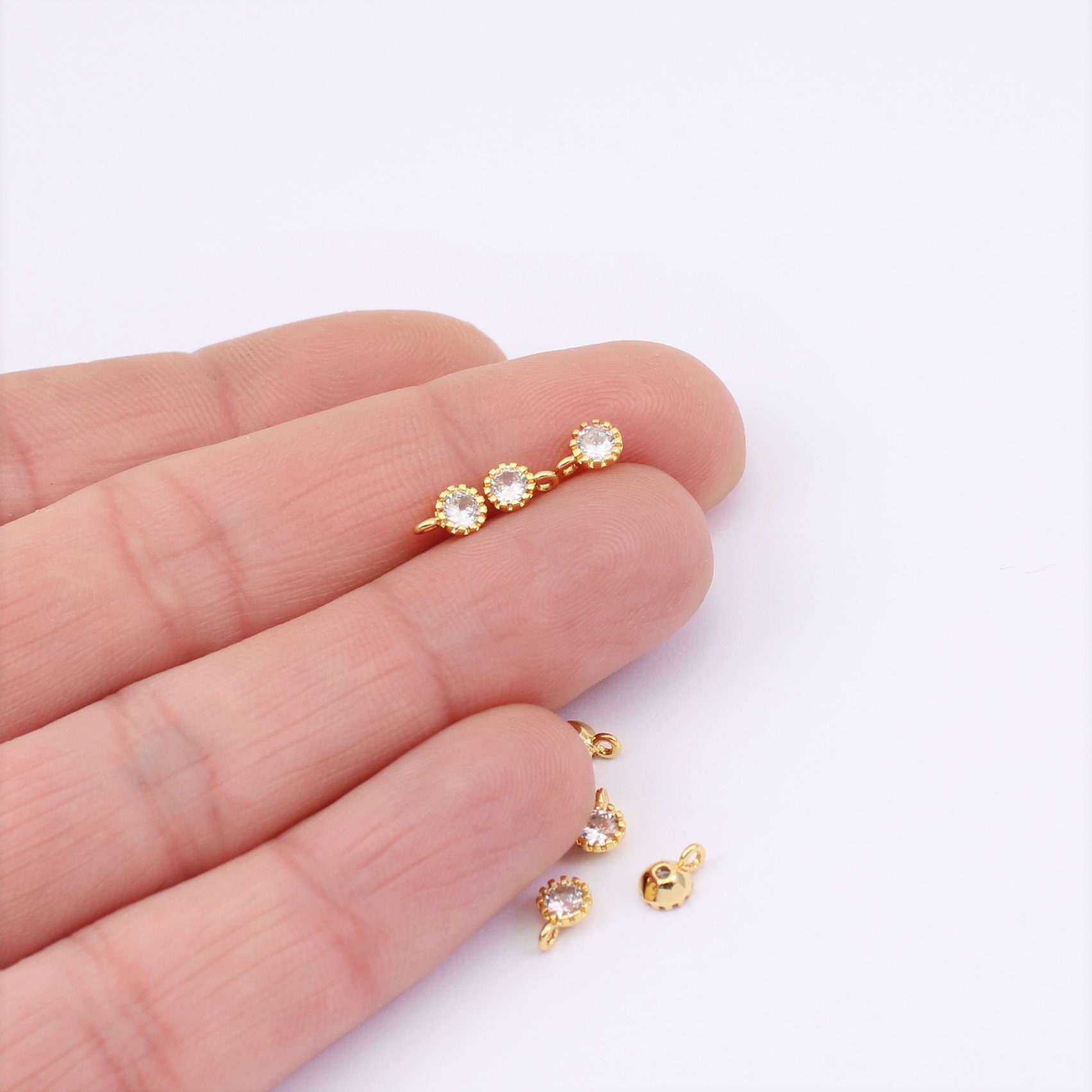 2/4/8 X Tiny Round Clear Cubic Zirconia Gold Plated Charms