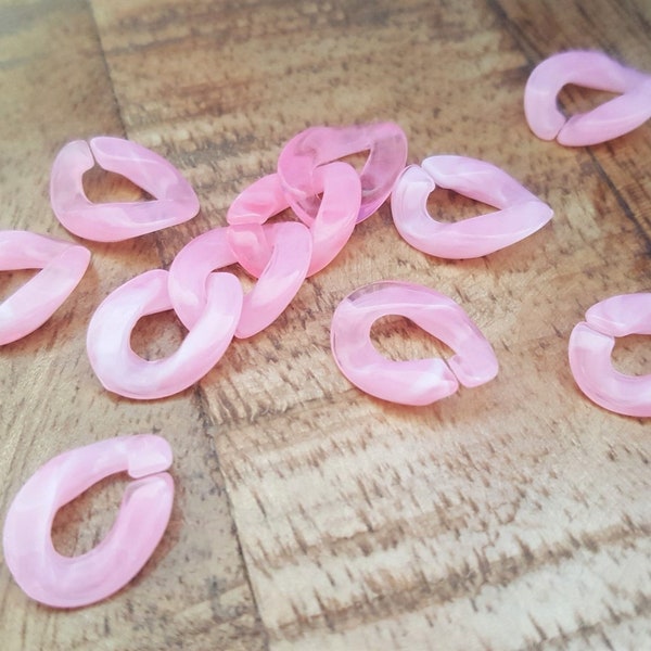 50/100 x Acrylic Twisted Chain Links, 14mm x 11mm Bright Pink Pieces, by Jewellery Making Supplies London ( JMSLondonCo )