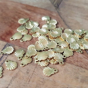 50/100 x Tiny Raw Brass Shell Charms, 7mm x 5mm, by Jewellery Making Supplies London ( JMSLondonCo )