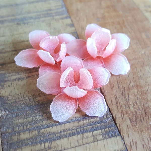 1/2/4/8 x Cellulose Acryl 3D Orchidee Blumen Perlen / Verzierungen, 30mm x 12mm, by Jewellery Makingfallen London ( JMSLondonCo )