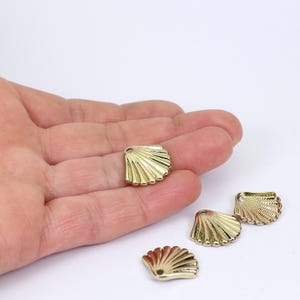 4/8/16 x Shell Pendants, 19mm x 20mm Gold Plated Pieces, by Jewellery Making Supplies London ( JMSLondonCo ) .