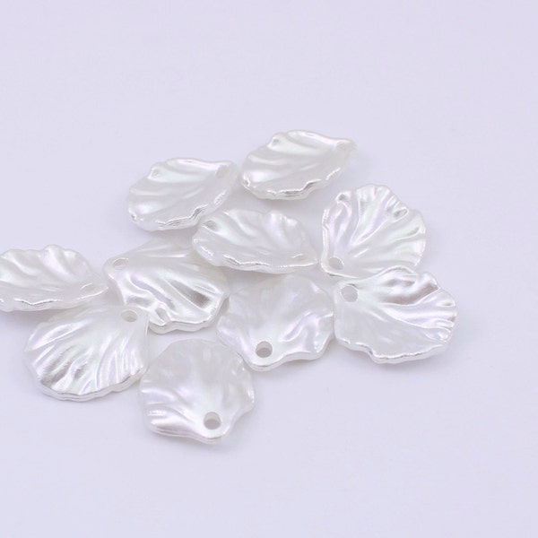 30/60 x Pearly Silvery White Flower Petal Charms, 15mm x 17mm, by Jewellery Making Supplies London ( JMSLondonCo )