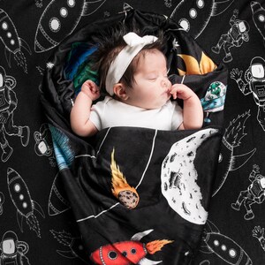 Outer Space Baby Blanket | Astronaut Rocketship Planets Galaxy Alien Comet Earth UFO Saturn Moon | 30x40 Inches| Toddler Boy Girl