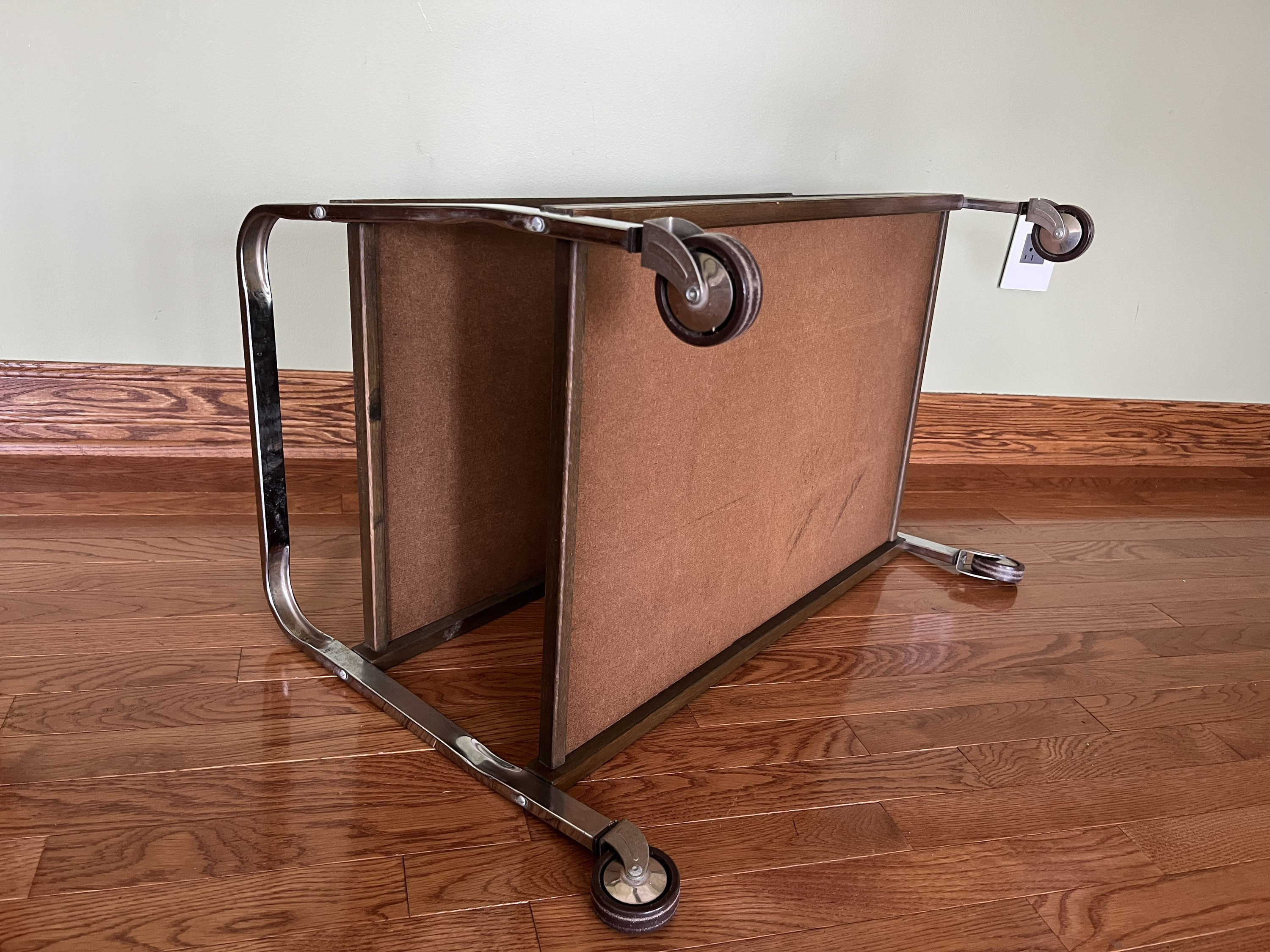 送料無料】Vintage Trolley Rack