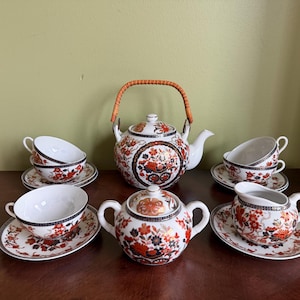 Vintage Japanese Imari Tea Set - Teapot 4 cups capacity - Creamer- Sugar Bowl- 5 cups 5 oz. Capacity- 6 saucers// made in Japan by BBB