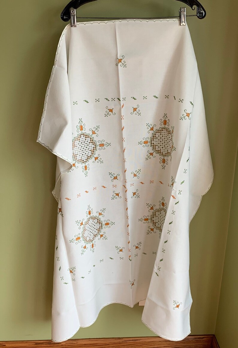 Vintage Linen Hand Embroidered Square Tablecloth Retro Linen Embroidered with cutouts Tablecloth