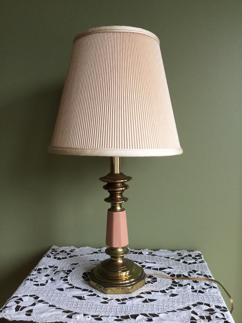 Mid Century Leviton Brass And Pink Fiberglass Table Lamp Made Image 0