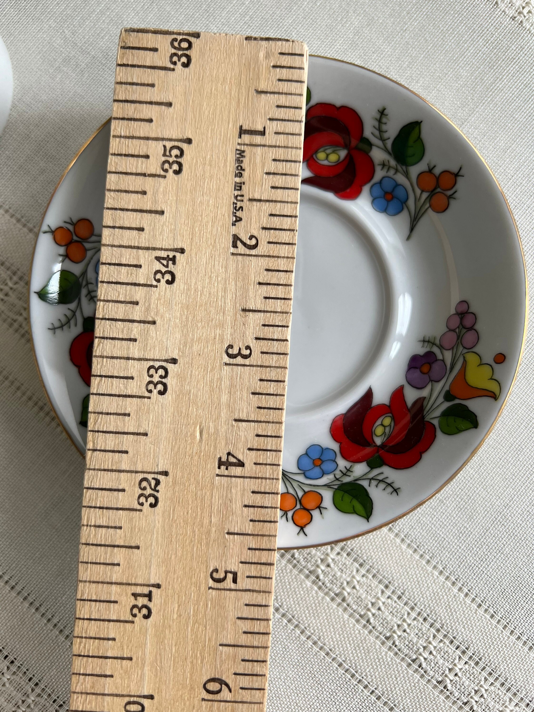 Vintage 1970s Kalocsa Hungary Porcelain Tea Cups and Saucers/ Etsy Canada