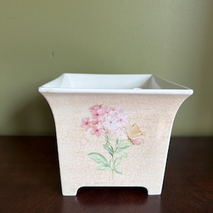 Vintage Villeroy & Boch Floria Porcelain Cache Pot House and Garden Collection Flowers with Butterfly Prints Made in Germany
