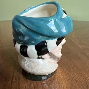 Vintage porslin Falconern av Royal Doulton liten mugg tillverkad i England/ROYAL DOULTON karaktär Toby jug Falconer miniatyr D6547 bild 5