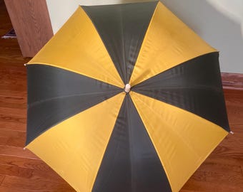 Vintage ARAMIS Fowl Umbrella with Duck Head Handle 34” Long//Vintage Men’s Umbrella/ Long Umbrella/Walking Stick Umbrella