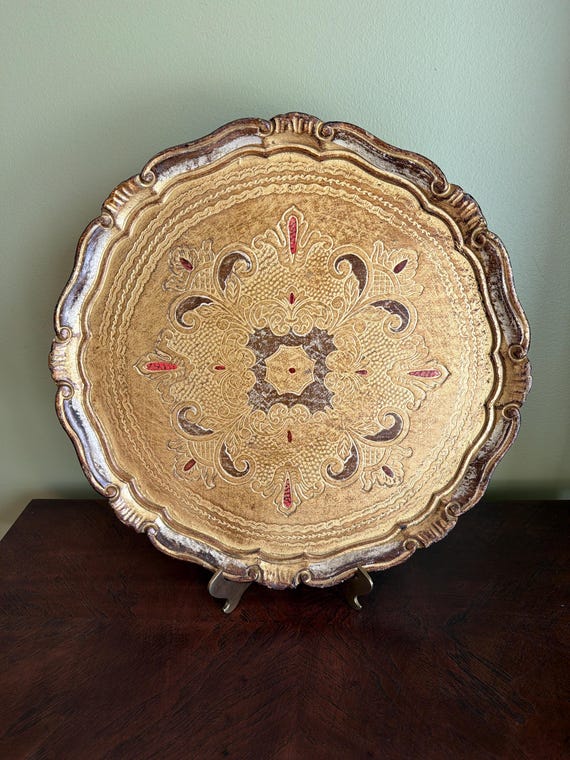Vintage Italian Florentine Gold Gilted Round Tray 15” diameter/Large Made in Italy Florence Hand Made Gold Tray/Gold Perfume Tray