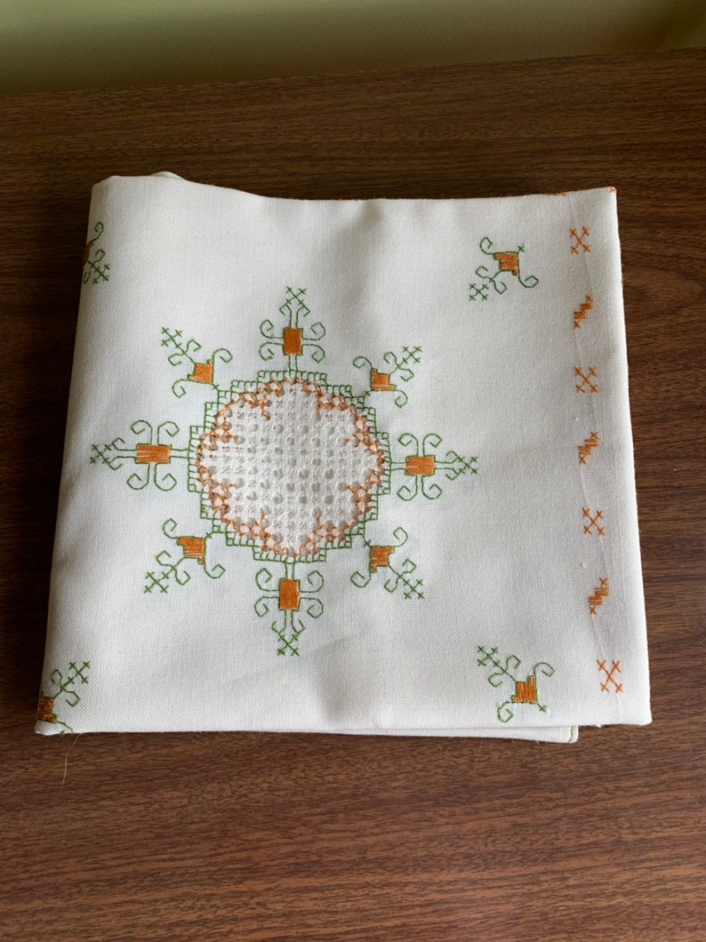 Vintage Linen Hand Embroidered Square Tablecloth Retro Linen Embroidered with cutouts Tablecloth