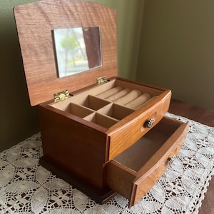 Vintage Flip Open Mirror Top Wooden Jewelry Box/Solid Wood Jewelry Box with Rings Department 1 drawer/Unisex Jewelry Box/Small Jewelry Box