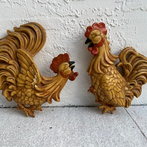 Mid Century 1967 Fighting Roosters Chalkware Wall Hanging Plaques / Vintage Two Fighting Roosters Wall Hanging Decor