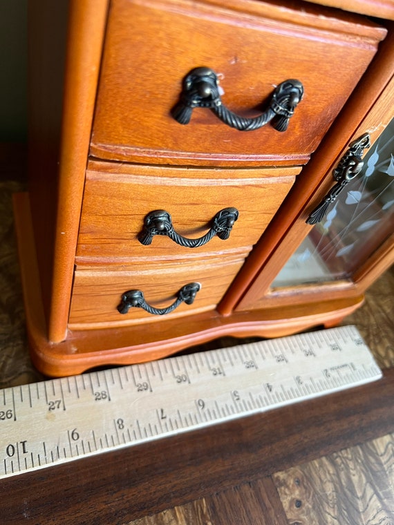 Vintage Wooden Jewelry Chest/Light Wood Jewelry Armoi… Gem