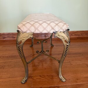 Antique Gold Gilted Cast Iron Bench with Claw foot and Fabric Top/ Italian inspired Antique Vanity Bench/Antique Window Seat/Hallway Bench immagine 4
