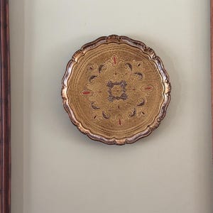 Vintage Italian Florentine Gold Gilted Round Tray 15” diameter/Large Made in Italy Florence Hand Made Gold Tray/Gold Perfume Tray image 5