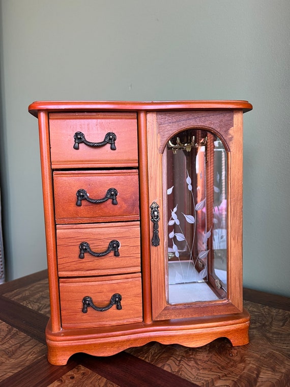 Vintage Wooden Jewelry Chest/Light Wood Jewelry Armoi… Gem