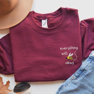 Felpa ricamata "Andrà tutto bene", maglione da donna con api, girocollo positivo