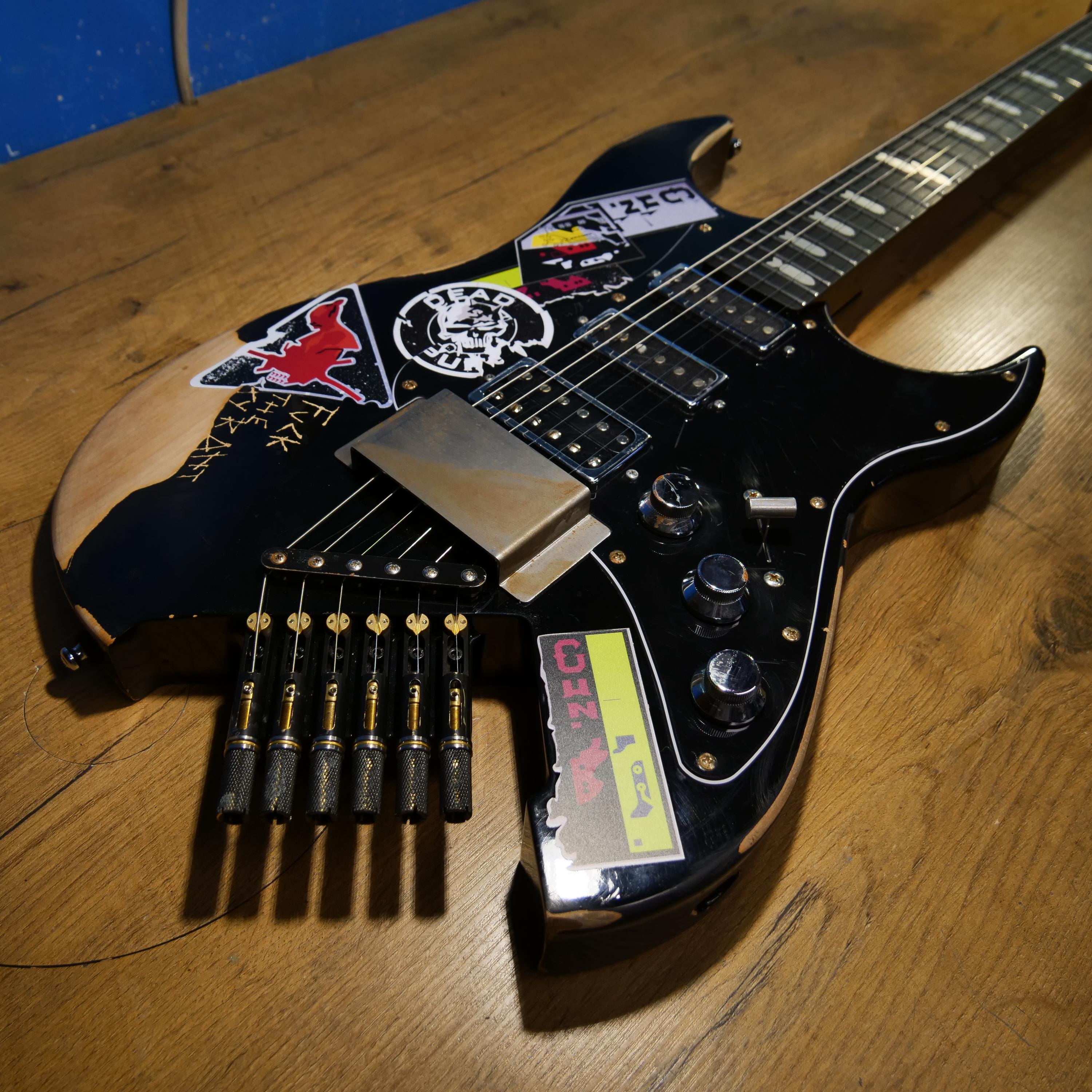 KorezGuitars - Etsy