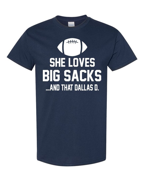 She Loves The D Dallas Texas City Funny Classic Football Tee T-Shirt She Loves The D Dallas Texas City Funny Classic Football Tee T-Shirt