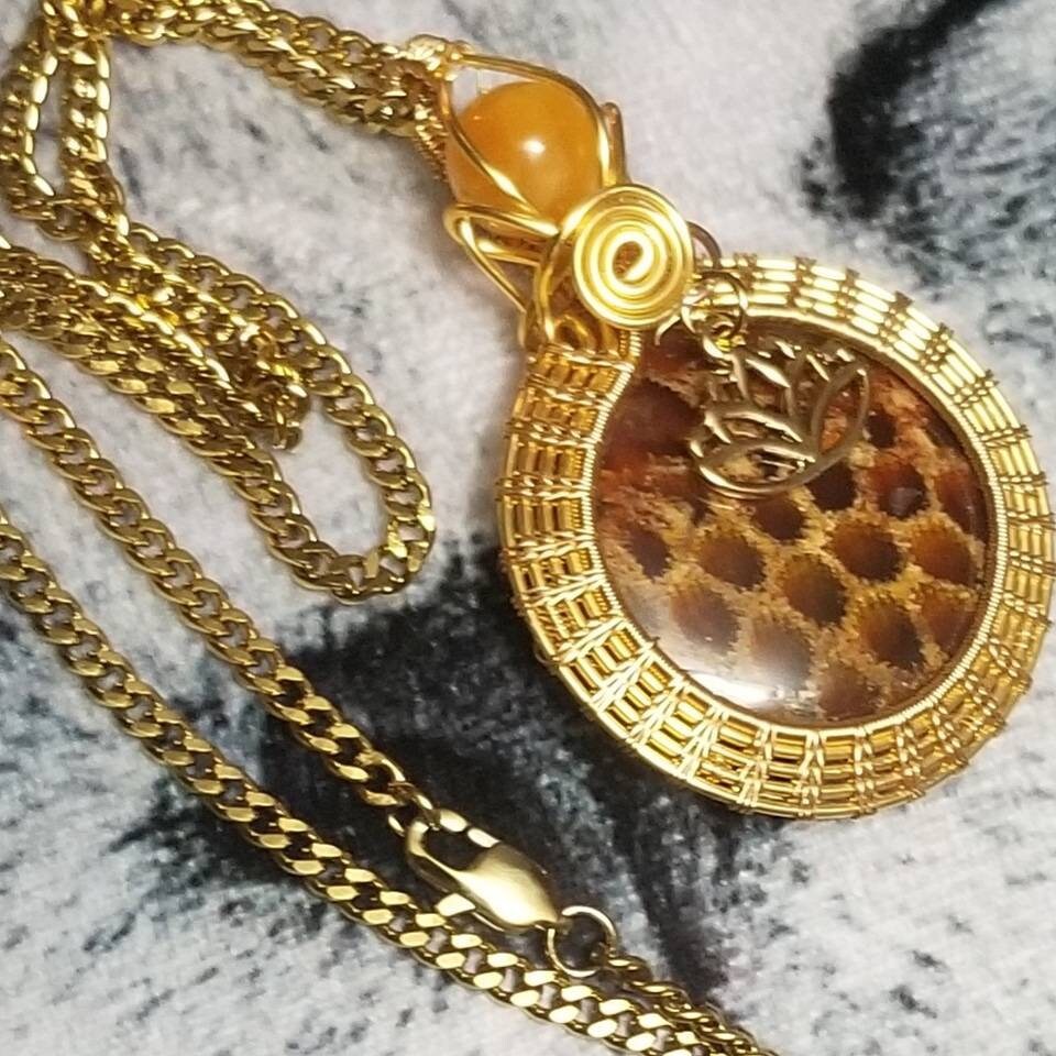 fossil pendant necklace