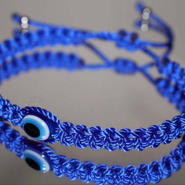 Evil eye amulet bracelet, good luck blue string wristband, evil eye protection, good luck charm, adjustable, new, for man and women