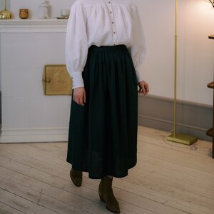 Victorian long linen skirt with pockets handmade elastic waist skirt for women Cottagecore pleated midi skirt image 3