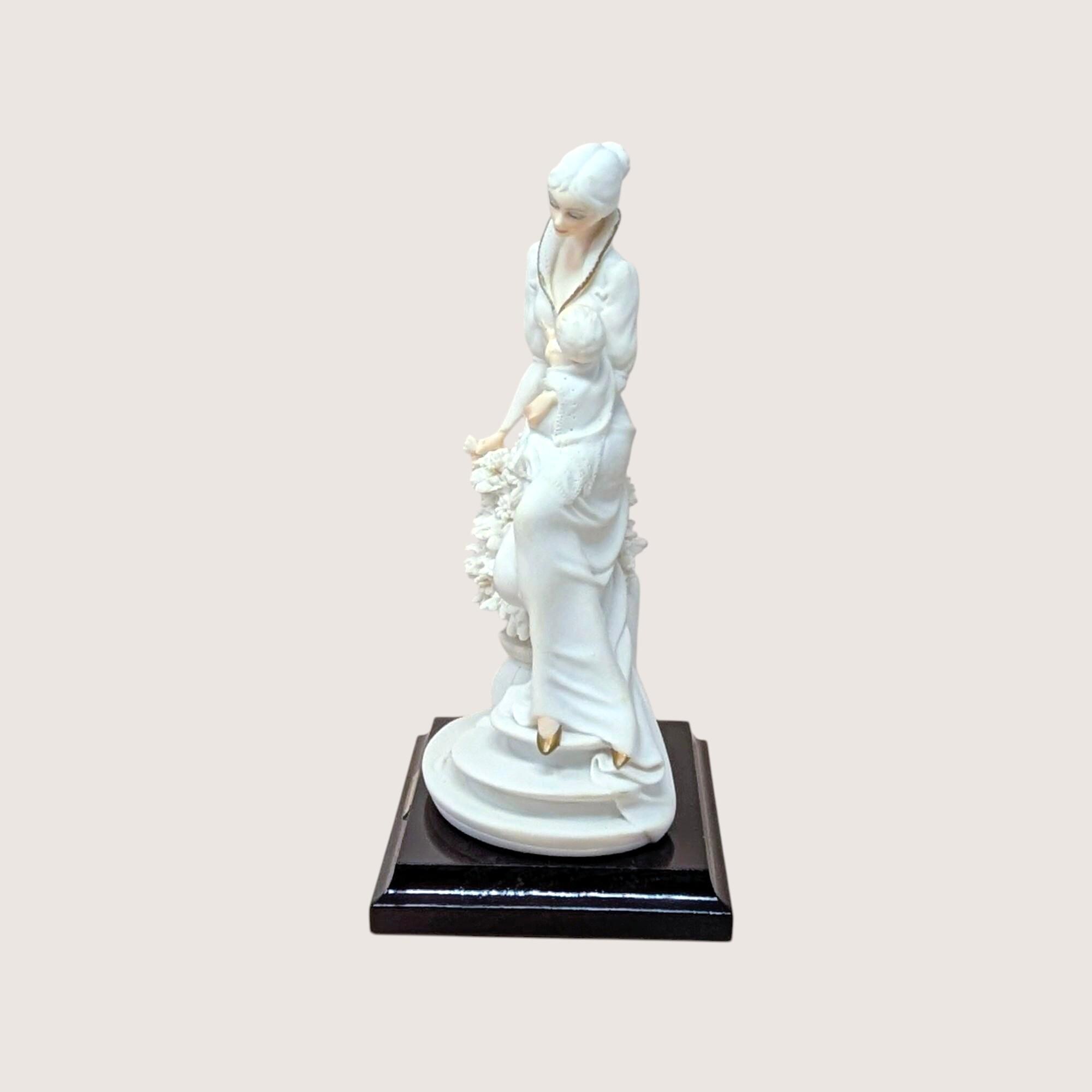 1992 Giuseppe Armani Maternal Statue – Florence Italy Porcelain